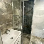 Krymlov Apartment *